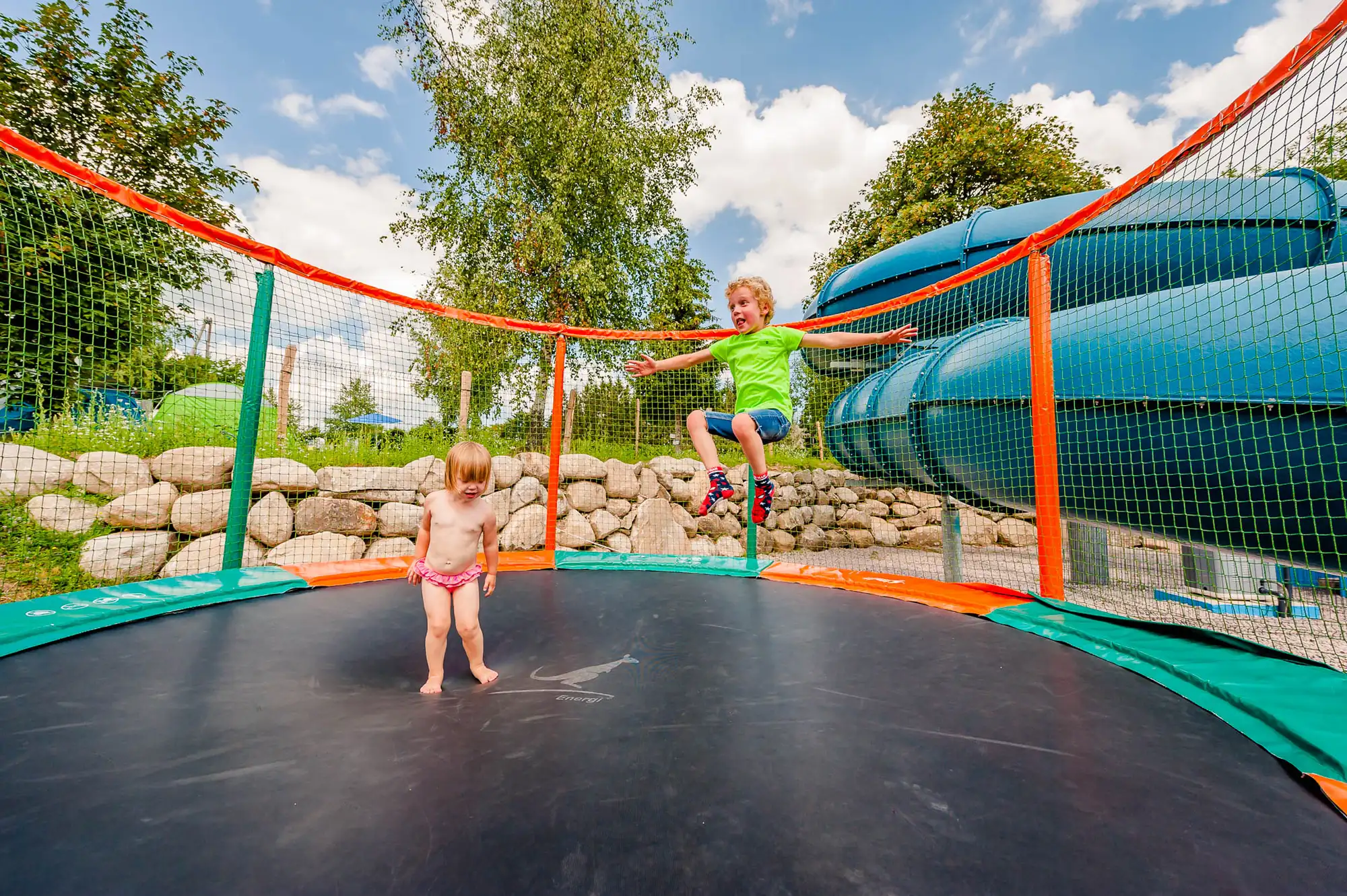 Aire de jeux camping enfants